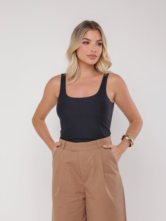 Regata Basic Preta